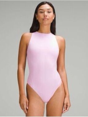 Lululemon Ultra-Soft Nulu High-Neck Sleeveless Bodysuit Pink XXS